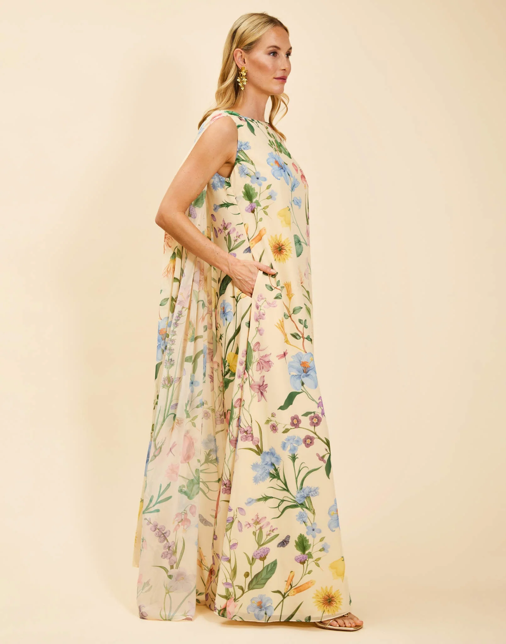 Estrella Cape Gown - Image 4