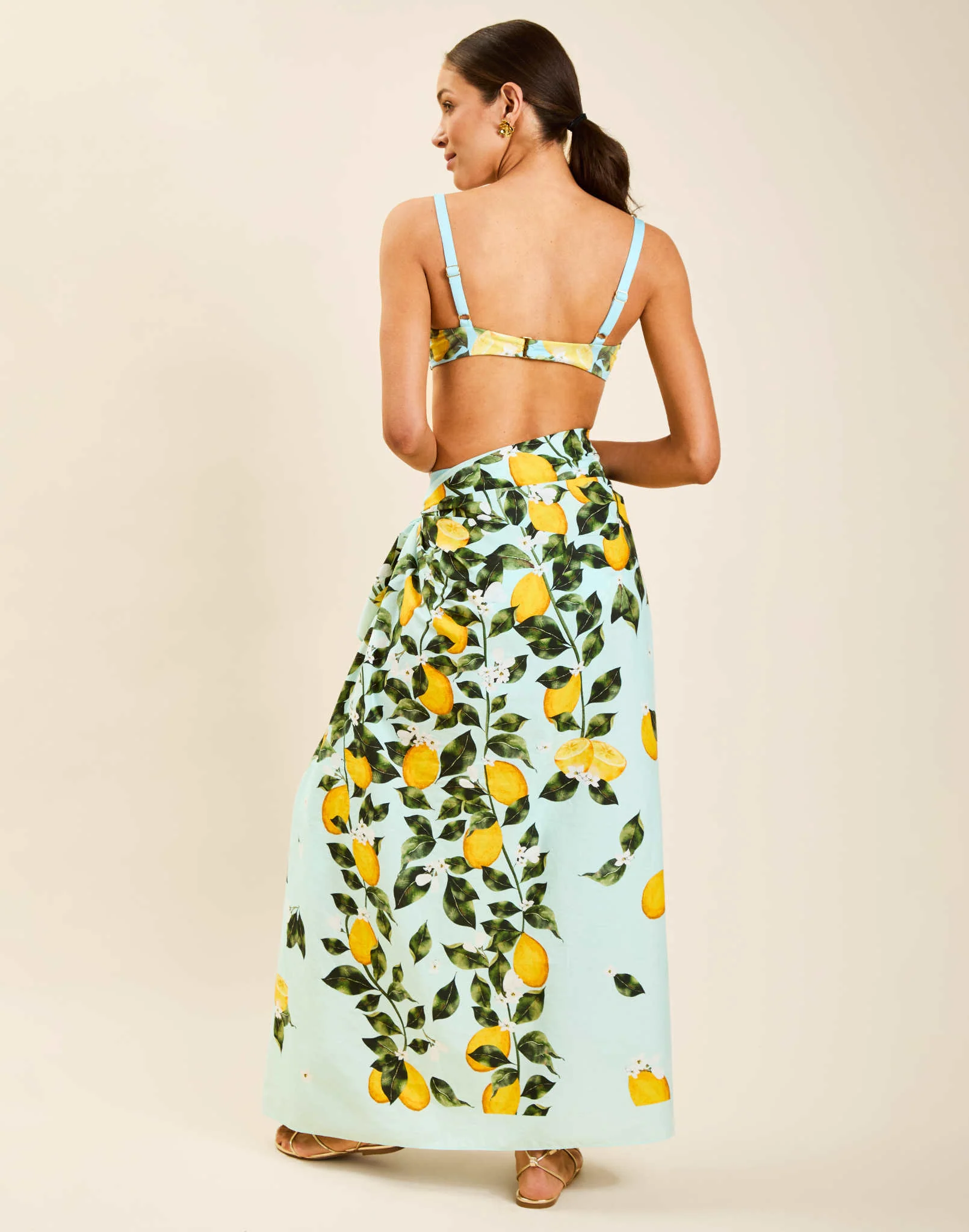 Isla Sarong - Image 6